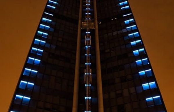 מגדל מונפרנאס  – Montparnasse Tower – חווית תצפית בגובה של 210 מטרים על פריז